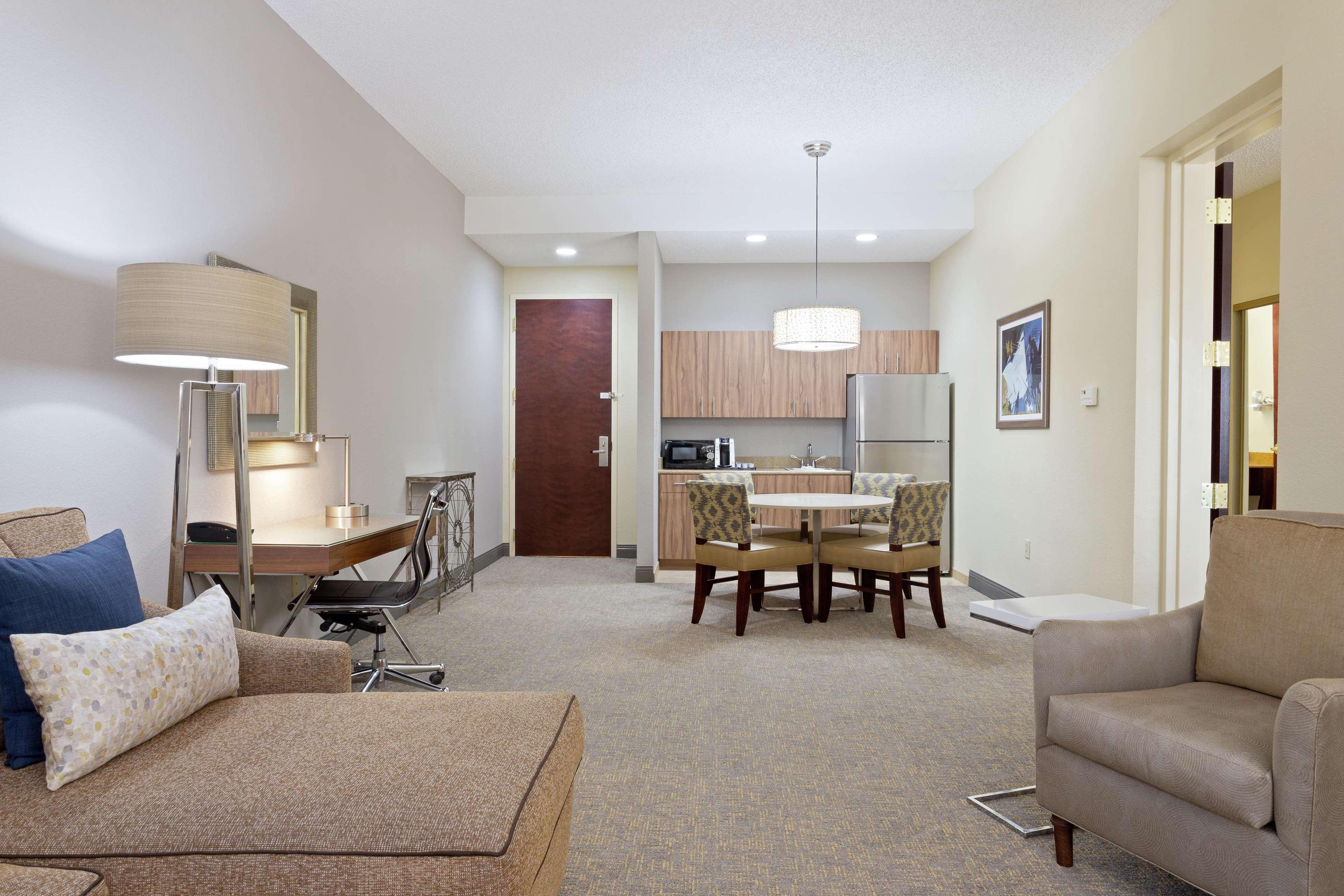 Hampton Inn & Suites Wellington Royal Palm Beach Exteriör bild